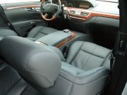 2006年メルセデスベンツS500(写真)