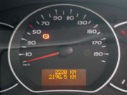 2010年ルノーカングー(写真)