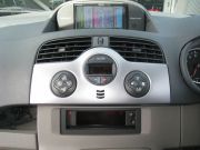 2010年ルノーカングー(写真)