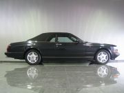 1997年ベントレーアズール(写真)