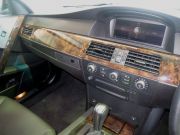 2003年BMW525iハイライン(写真)