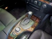 2003年BMW525iハイライン(写真)