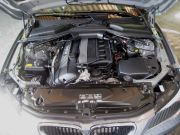 2003年BMW525iハイライン(写真)