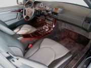 1998年メルセデスベンツSL600(写真)