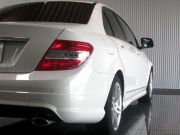 2009年メルセデスベンツC240アバンギャルS(写真)