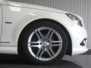 2009年メルセデスベンツC240アバンギャルS(写真)