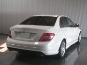 2009年メルセデスベンツC240アバンギャルS(写真)