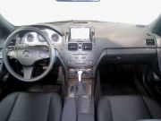 2009年メルセデスベンツC240アバンギャルS(写真)