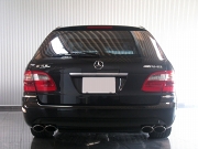 2005年AMG E55コンプレッサーワゴン(写真)