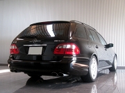 2005年AMG E55コンプレッサーワゴン(写真)