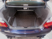 2005年BMW M5(写真)