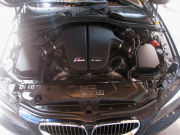 2005年BMW M5(写真)