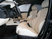 2005年BMW M5(写真)