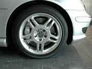 2001年 AMG C32 コンプレッサーワゴン(写真)