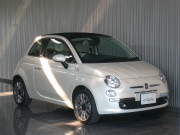 2011年 FIAT 500C 1.4 ラウンジ(写真)