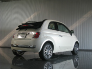 2011年 FIAT 500C 1.4 ラウンジ(写真)