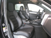 新車 ポルシェ カイエンターボ(写真)