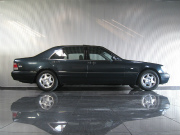 1998年　メルセデスベンツS600L(写真)