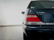 1998年　メルセデスベンツS600L(写真)