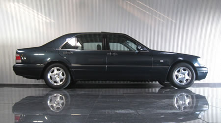 1998年　メルセデスベンツS600L(写真)