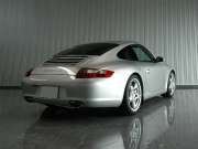 2007年　ポルシェ911　カレラティプトロニックS(写真)