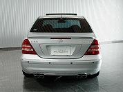 2005年　AMG　C55(写真)