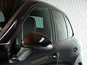 新車カイエンターボドイツ本国仕様(写真)