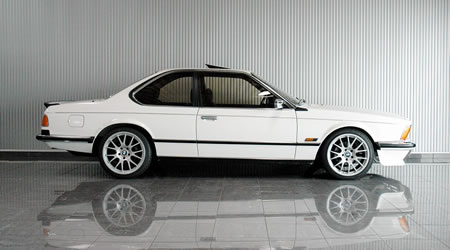 1987年BMW635CSI(写真)