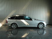 2001年 AMG C32 コンプレッサーワゴン(写真)
