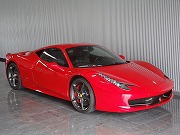 2011年フェラーリ458イタリヤ(写真)