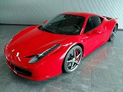 2011年フェラーリ458イタリヤ(写真)