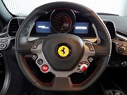 2012年フェラーリ458イタリヤ(写真)