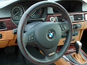 2007年 BMW 335ツーリング インディビデュアル(写真)