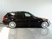 2007年 BMW 335ツーリング インディビデュアル(写真)