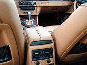 2007年 BMW 335ツーリング インディビデュアル(写真)