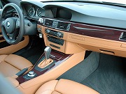 2007年 BMW 335ツーリング インディビデュアル(写真)
