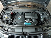 2007年 BMW 335ツーリング インディビデュアル(写真)