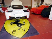 2011年 フェラーリ458イタリヤ(写真)