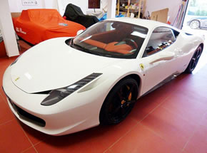 2011年 フェラーリ458イタリヤ