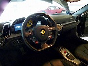 2011年 フェラーリ458イタリヤ(写真)