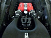 2011年 フェラーリ458イタリヤ(写真)