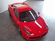 2011年 フェラーリ458イタリヤ(写真)