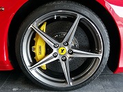2011年 フェラーリ458イタリヤ(写真)