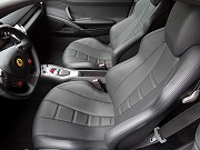 2011年 フェラーリ458イタリヤ(写真)