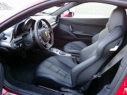 2010年 フェラーリ458イタリヤ(写真)