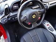 2010年 フェラーリ458イタリヤ(写真)