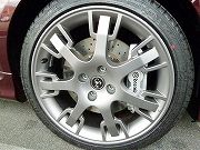 新車アバルト695エディツィオーネ　マセラティ(写真)