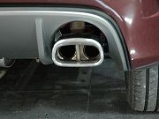 新車アバルト695エディツィオーネ　マセラティ(写真)