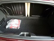 新車アバルト695エディツィオーネ　マセラティ(写真)