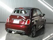 新車アバルト695エディツィオーネ　マセラティ(写真)